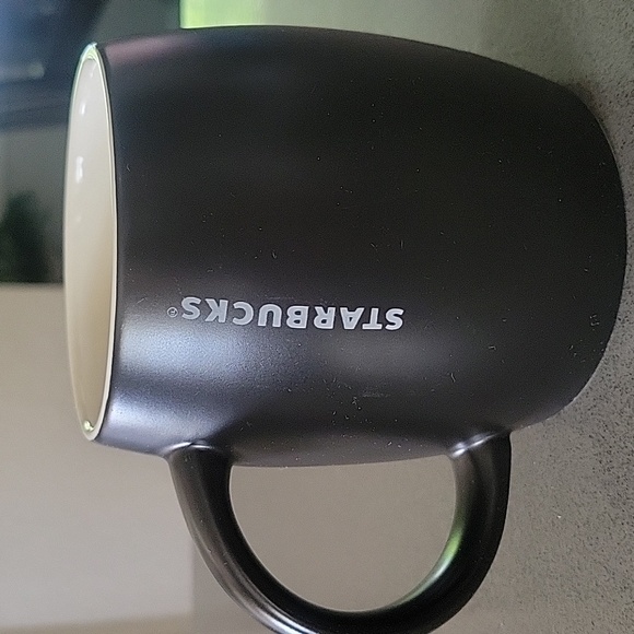 Starbucks Black and White Etched Siren Mug - Picture 3 of 8